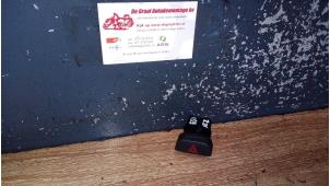 Used Panic lighting switch Ford Focus 2 2.0 16V Price € 7,00 Margin scheme offered by de Graaf autodemontage B.V.