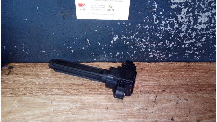 Pen ignition coil from a Mitsubishi Space Star (A0) 1.2 12V 2021