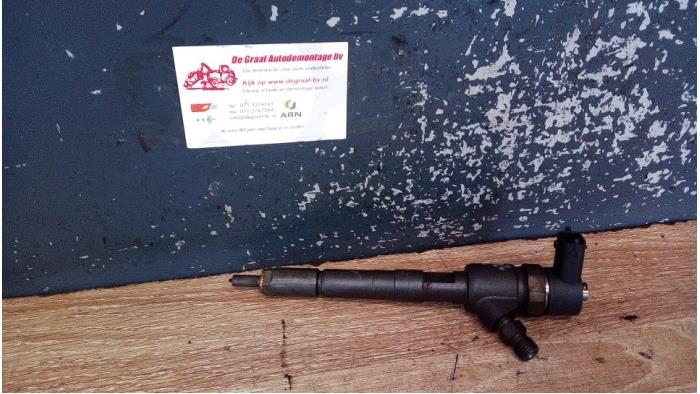 Usagé Injecteurs Fiat Doblo Cargo (223) 1.3 D 16V Multijet DPF Prix € 60,00 Règlement à la marge proposé par de Graaf autodemontage B.V.