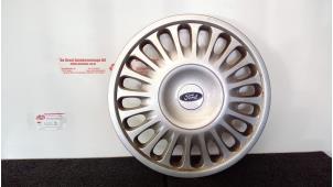 Gebrauchte Radkappe Ford Mondeo Preis € 12,50 Margenregelung angeboten von de Graaf autodemontage B.V.