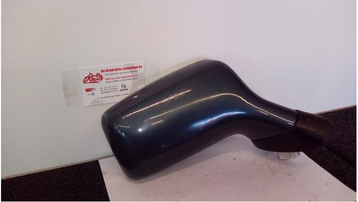 Wing mirror, right from a Audi 80 1992