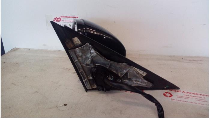 Wing mirror, left from a Mercedes-Benz S (W221) 3.0 S-320 CDI 24V 2006