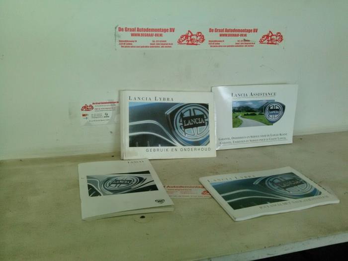 Używane Instrukcja Lancia Lybra 2.0 20V Cena € 20,00 Procedura marży oferowane przez de Graaf autodemontage B.V.