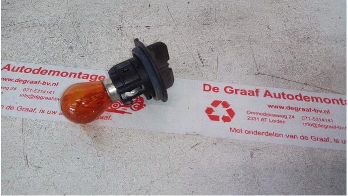 Używane Oprawa reflektora Seat Ibiza IV SC (6J1) 1.2 12V Cena € 7,50 Procedura marży oferowane przez de Graaf autodemontage B.V.