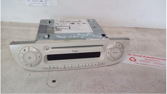 Radioodtwarzacz CD z Fiat 500C (312) 0.9 TwinAir 80 2014