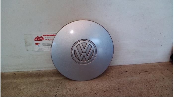 Używane Kolpak Volkswagen Golf III (1H1) 1.8 GL,GT Cena € 7,50 Procedura marży oferowane przez de Graaf autodemontage B.V.