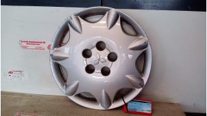 Used Wheel cover (spare) Mitsubishi Grandis (NA) 2.4 16V MIVEC Price € 12,50 Margin scheme offered by de Graaf autodemontage B.V.