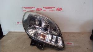 Used Headlight, right Renault Kangoo Express (FC) 1.5 dCi 60 Price € 35,00 Margin scheme offered by de Graaf autodemontage B.V.
