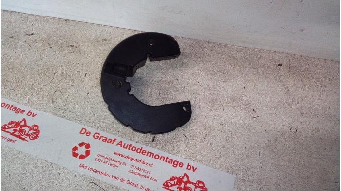 Begagnade Styrvinkelsensor Mercedes S (W220) 3.2 S-320 18V Pris € 35,00 Marginaltabell erbjuds av de Graaf autodemontage B.V.