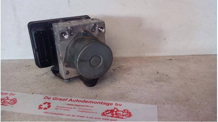 Begagnade ABS-pump Skoda Citigo 1.0 12V G-TEC Pris € 70,00 Marginaltabell erbjuds av de Graaf autodemontage B.V.