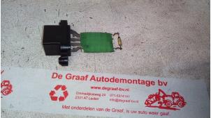 Usados Resistencia de calefactor Skoda Citigo 1.0 12V G-TEC Precio € 12,50 Norma de margen ofrecido por de Graaf autodemontage B.V.