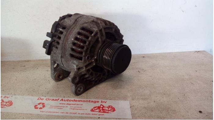 Usagé Dynamo Seat Inca (6K9) 1.9 SDI Prix € 35,00 Règlement à la marge proposé par de Graaf autodemontage B.V.
