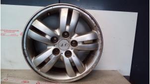 Used Wheel Hyundai Tucson (JM) 2.0 16V CVVT 4x4 Price € 35,00 Margin scheme offered by de Graaf autodemontage B.V.