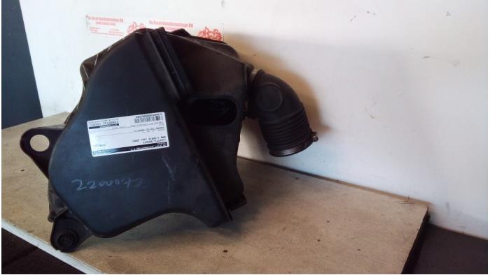 Begagnade Luftfilterhus BMW 1 serie (E87/87N) 118i 16V Pris € 70,00 Marginaltabell erbjuds av de Graaf autodemontage B.V.