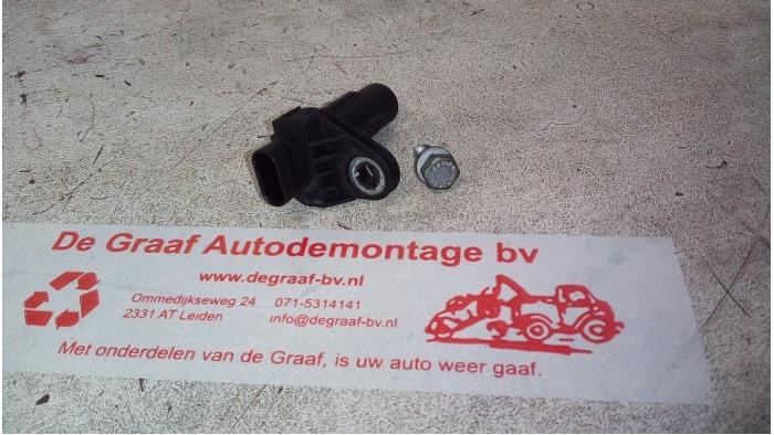 Vevaxelsensor från en Fiat 500 (312) 0.9 TwinAir 85 2012