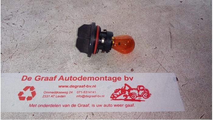 Gebrauchte Scheinwerfer Fitting Volvo V50 (MW) 1.6 D 16V Preis € 10,00 Margenregelung angeboten von de Graaf autodemontage B.V.
