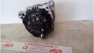 Dynamo van een Chrysler Voyager/Grand Voyager (RG/RS) 2.5 CRD 16V 2007