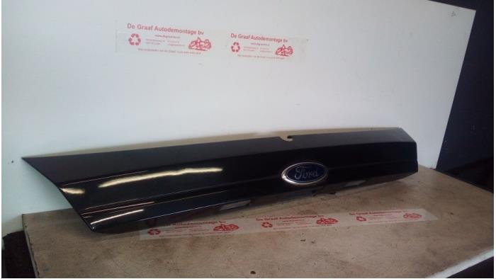 Tailgate handle from a Ford Fiesta 2011