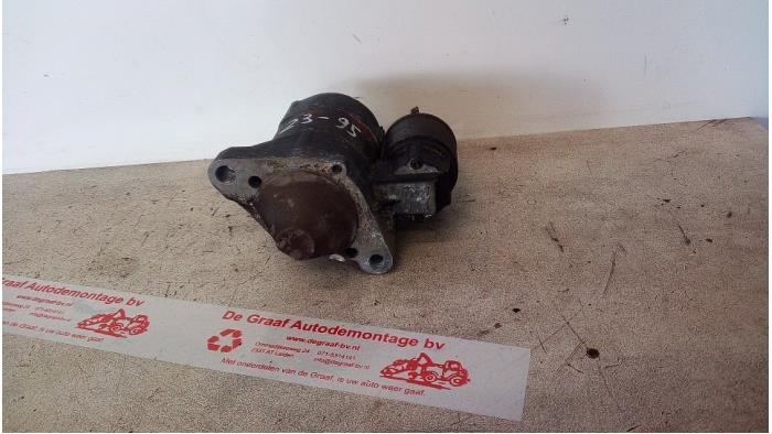 Used Starter Renault Clio II (BB/CB) 1.2 16V Price € 30,00 Margin scheme offered by de Graaf autodemontage B.V.