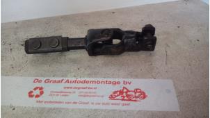 Used Steering gear unit Volkswagen Caddy II (9K9A) 1.9 TDI Price € 25,00 Margin scheme offered by de Graaf autodemontage B.V.