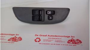 Used Multi-functional window switch Toyota Yaris Verso (P2) 1.3 16V Price € 50,00 Margin scheme offered by de Graaf autodemontage B.V.