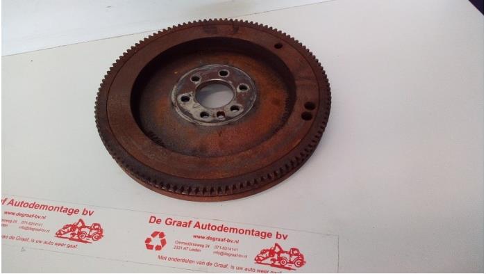 Flywheel Citroen C4 Cactus (0B/0P), 2014 1.2 PureTech 82 12V, Hatchback, 4-dr, Petrol, 1.199cc, 60kW (82pk), FWD, EB2F; HMZ, 2014-09, 0PHMZ (Used)