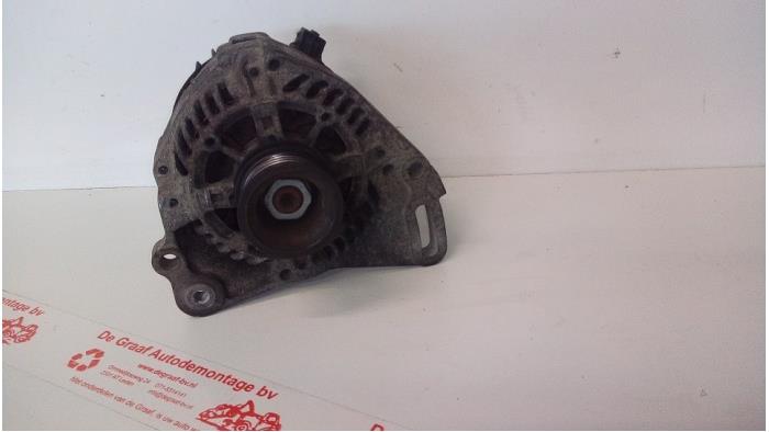 Used Dynamo Skoda Fabia (6Y5) 1.4i 16V Price € 30,00 Margin scheme offered by de Graaf autodemontage B.V.