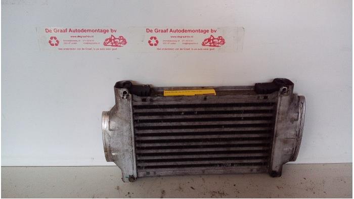 Usados Intercooler Mini Mini Cooper S (R53) 1.6 16V Precio € 40,00 Norma de margen ofrecido por de Graaf autodemontage B.V.