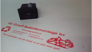 Used ASR switch Volkswagen Golf IV (1J1) 1.8 20V Turbo Price € 10,00 Margin scheme offered by de Graaf autodemontage B.V.