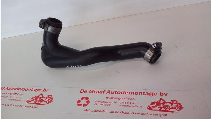 Usagé Ventilation carter Volkswagen Golf IV (1J1) 1.8 20V Turbo Prix € 15,00 Règlement à la marge proposé par de Graaf autodemontage B.V.