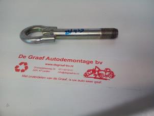 Używane Zaczep holowniczy przedni Toyota Auris (E15) 2.0 D-4D-F 16V Cena € 15,00 Procedura marży oferowane przez de Graaf autodemontage B.V.
