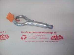 Used Towing eye Opel Astra H GTC (L08) 1.6 16V Twinport Price € 10,00 Margin scheme offered by de Graaf autodemontage B.V.