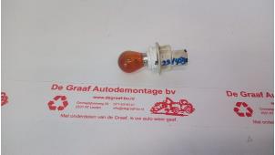 Used Headlight socket Toyota Auris (E15) 2.0 D-4D-F 16V Price € 10,00 Margin scheme offered by de Graaf autodemontage B.V.