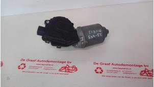 Gebrauchte Scheibenwischermotor vorne Toyota Auris (E15) 2.0 D-4D-F 16V Preis € 40,00 Margenregelung angeboten von de Graaf autodemontage B.V.