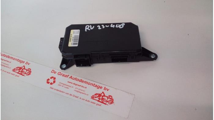 Używane Modul Comfort Alfa Romeo 159 Sportwagon (939BX) 2.2 JTS 16V Cena € 55,00 Procedura marży oferowane przez de Graaf autodemontage B.V.