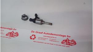 Usagé Injecteur (injection essence) Volkswagen Passat CC (357) 1.8 TSI 16V Prix € 35,00 Règlement à la marge proposé par de Graaf autodemontage B.V.