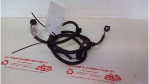 Used Wiring harness Renault Clio IV (5R) 0.9 Energy TCE 90 12V Price € 35,00 Margin scheme offered by de Graaf autodemontage B.V.