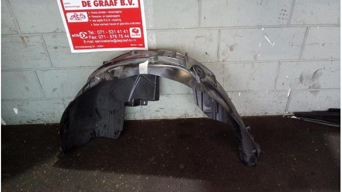 Używane Nadkole Citroen DS4 Cena € 75,00 Procedura marży oferowane przez de Graaf autodemontage B.V.