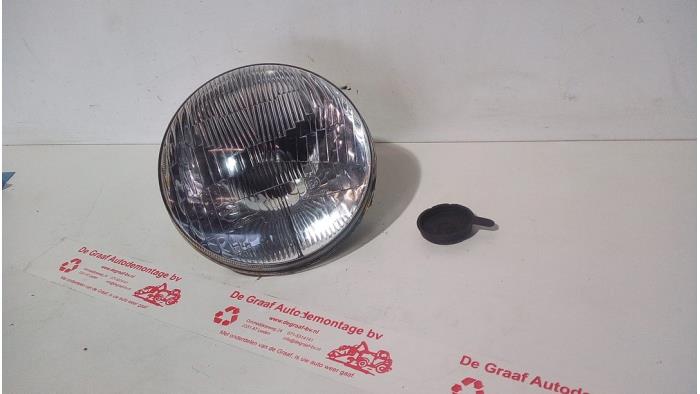 Używane Reflektor lewy Fiat Ritmo Cena na żądanie oferowane przez de Graaf autodemontage B.V.