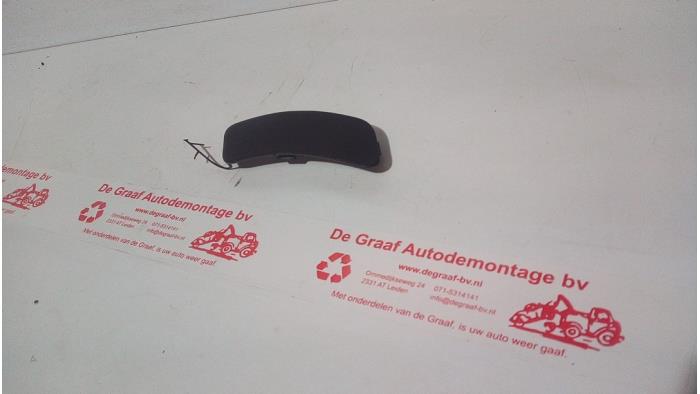 Iveco Daily Abdeckkappen Abschleppöse vorne Vorrat