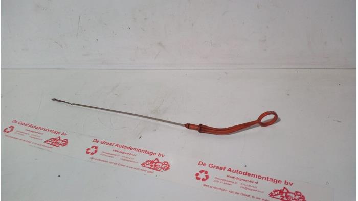 Gebrauchte Ölmessstab Nissan Micra (K11) 1.4 16V Preis € 10,00 Margenregelung angeboten von de Graaf autodemontage B.V.