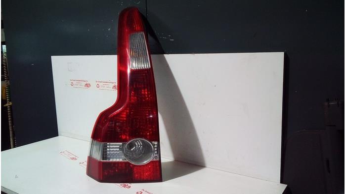 Taillight, left from a Volvo V50 (MW) 1.6 D 16V 2006