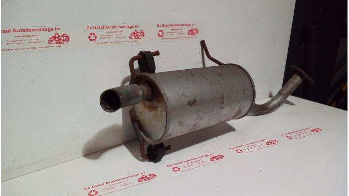 Exhaust rear silencer from a Nissan Micra (K11) 1.4 16V 2002