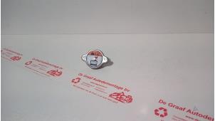 Used Radiator cap Kia Picanto (TA) 1.0 12V Price € 10,00 Margin scheme offered by de Graaf autodemontage B.V.
