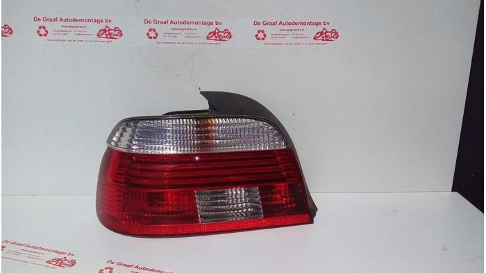 Tylne swiatlo pozycyjne lewe z BMW 5 serie (E39)  2003