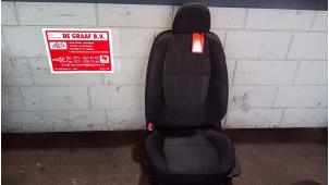 Used Seat, left Kia Picanto (TA) 1.0 12V Price € 100,00 Margin scheme offered by de Graaf autodemontage B.V.