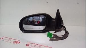 Gebrauchte Außenspiegel links Volvo S60 I (RS/HV) 2.4 20V 140 Preis € 60,00 Margenregelung angeboten von de Graaf autodemontage B.V.