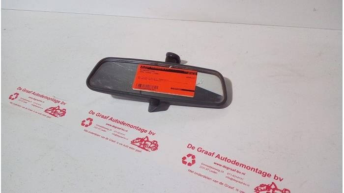 Używane Lusterko wewnetrzne Opel Corsa Cena € 10,00 Procedura marży oferowane przez de Graaf autodemontage B.V.