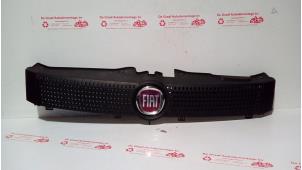 Used Grille Fiat Panda (169) 1.2, Classic Price € 25,00 Margin scheme offered by de Graaf autodemontage B.V.