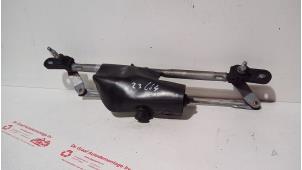 Used Wiper motor + mechanism Fiat Panda (169) 1.2, Classic Price € 50,00 Margin scheme offered by de Graaf autodemontage B.V.